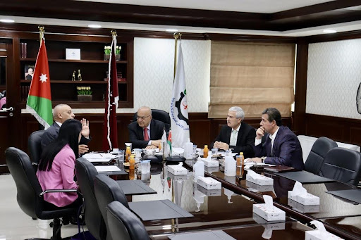 الرئيس التنفيذي للشركة الوطنية العربية للتعدين والصناعات التحويلية يشارك في لقاء الجمعية العلمية الملكية